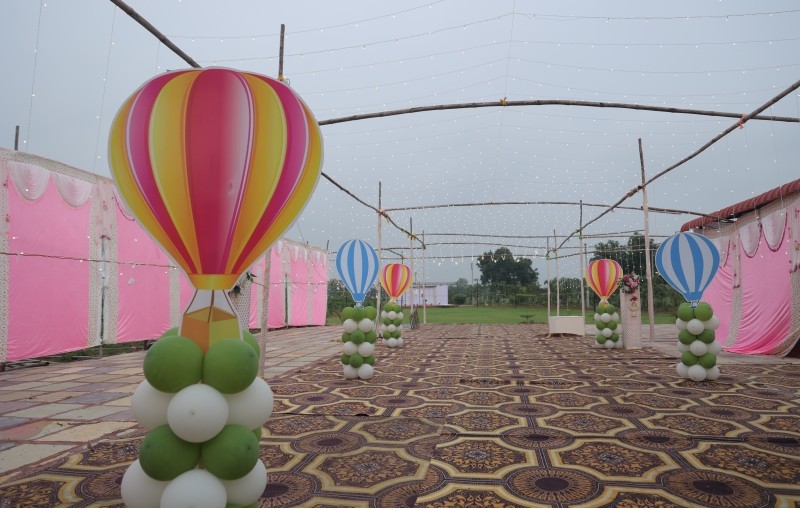 dwarka-celebration-lawn-decoration